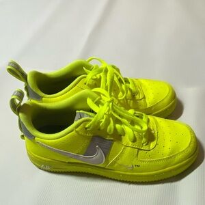 Size 5.5- Nike Air Force 1 LV8 Utility Low Volt